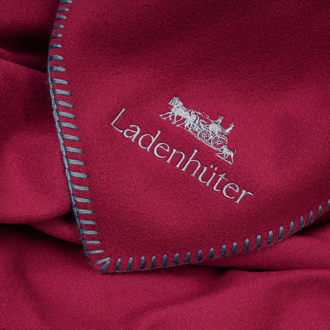 Premium Dog Blanket Wool/Cashmere | Ruby